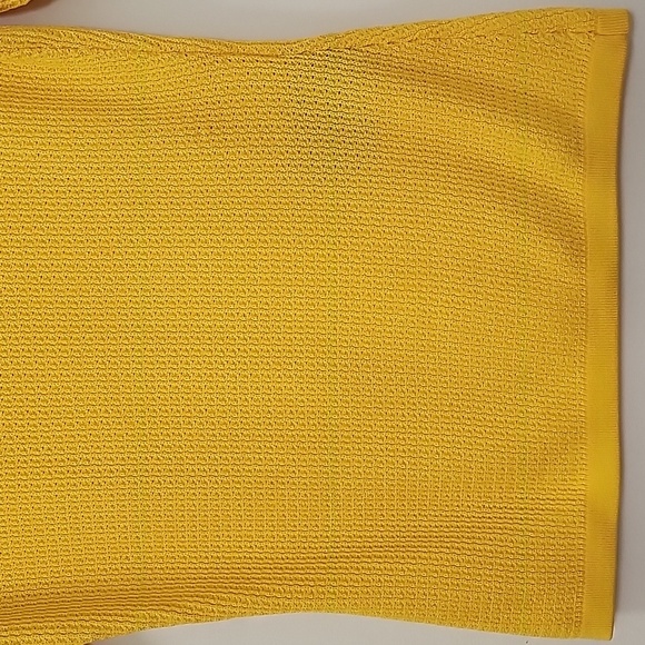Carolina Herrera Ribbed Knit Yellow Sweater Top Size XS - Picture 13 of 17